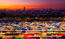 Bangkok-Train Night Market Ratchada