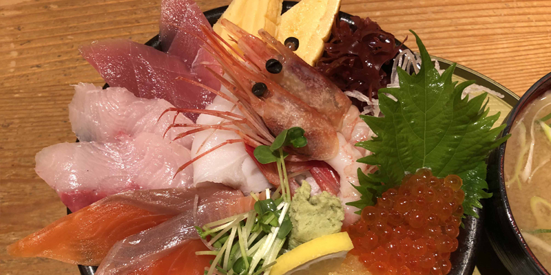 札幌の海鮮丼